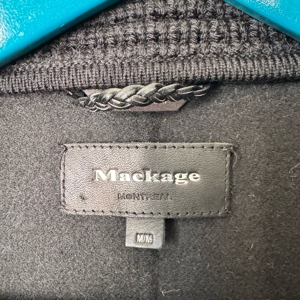 Women’s Mackage Wool Zip Fitted Wrap Coat Size Medium Like NEW - Picture 5 of 12